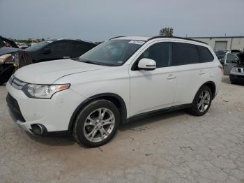  Salvage Mitsubishi Outlander