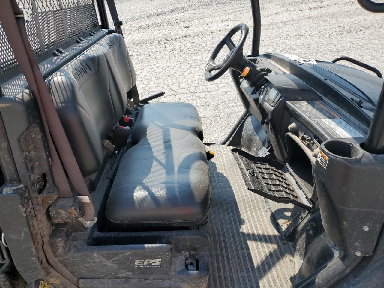 Kubota Tractor Image 3