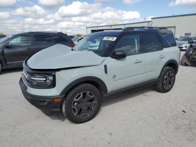  Salvage Ford Bronco