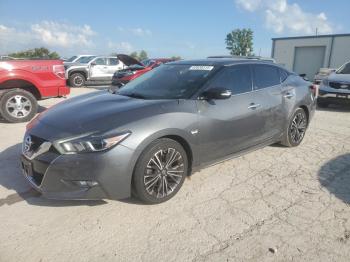  Salvage Nissan Maxima
