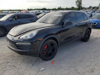 Salvage Porsche Cayenne