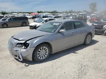  Salvage Chrysler 300