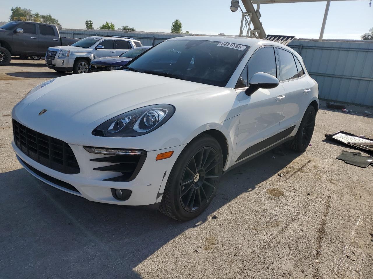 Porsche Macan Image 1