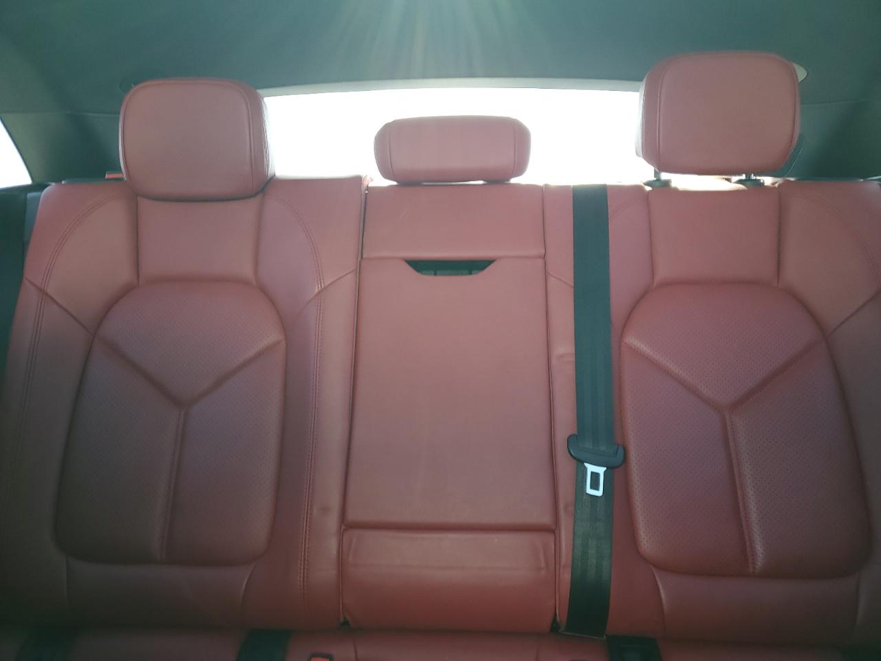 Porsche Macan Image 5