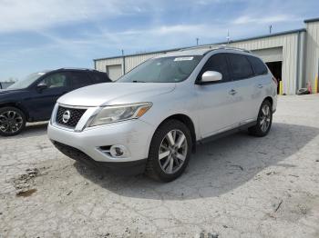  Salvage Nissan Pathfinder