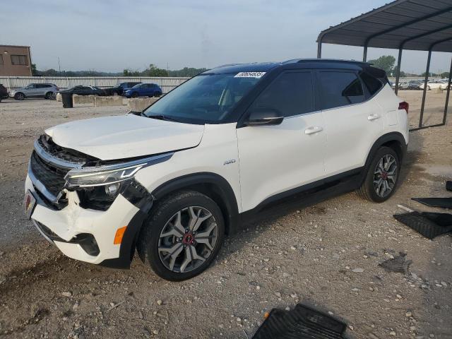  Salvage Kia Seltos