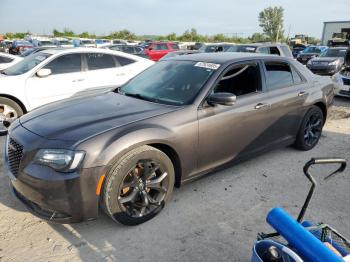  Salvage Chrysler 300
