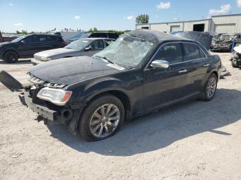  Salvage Chrysler 300