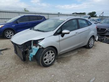  Salvage Ford Fiesta