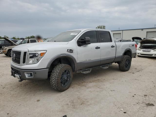  Salvage Nissan Titan