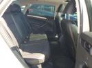 Volkswagen Passat Se Image 10