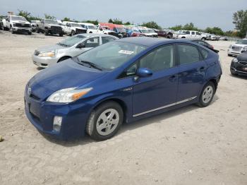  Salvage Toyota Prius