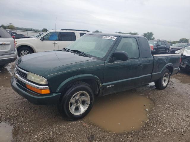  Salvage Chevrolet S-10