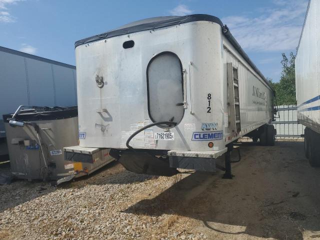 Clement Trailer Image 3