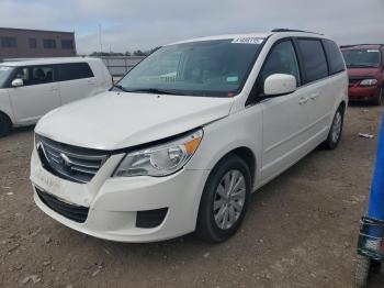  Salvage Volkswagen Routan