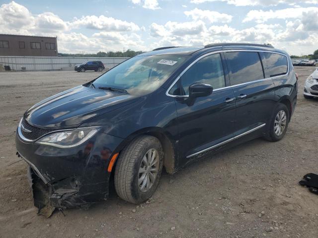  Salvage Chrysler Pacifica