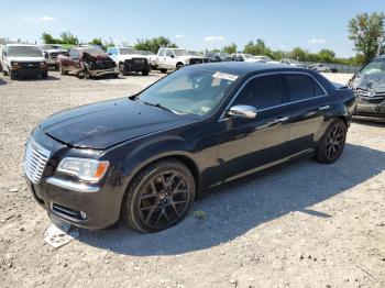  Salvage Chrysler 300