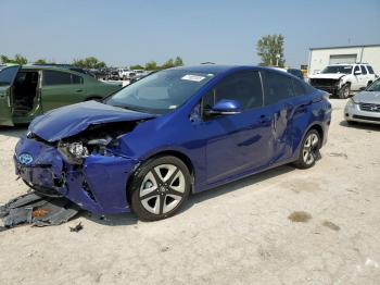  Salvage Toyota Prius