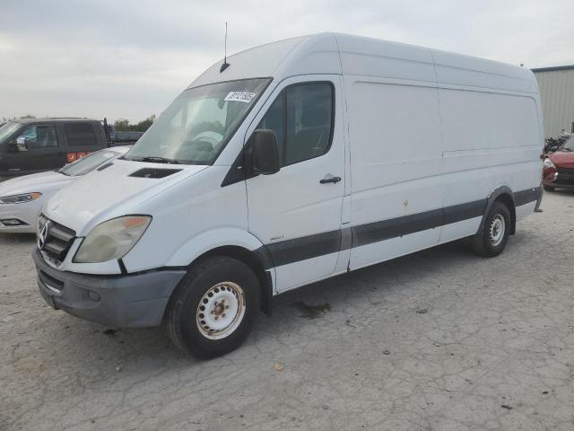  Salvage Mercedes-Benz Sprinter