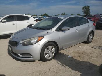  Salvage Kia Forte