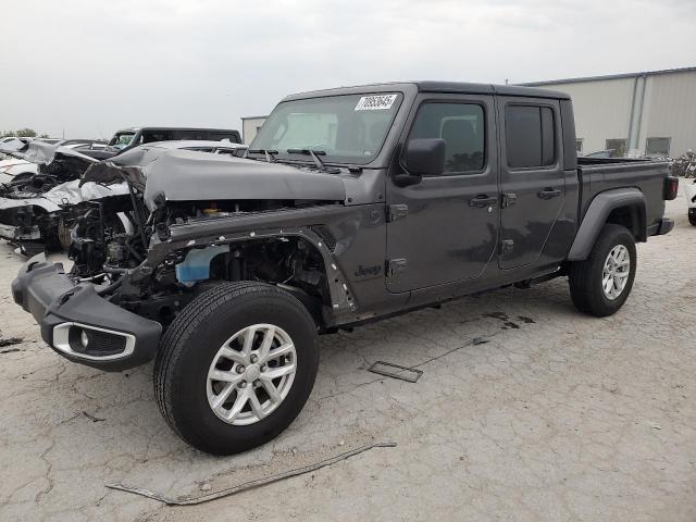  Salvage Jeep Gladiator