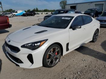  Salvage Kia Stinger