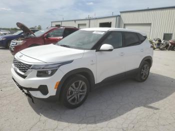  Salvage Kia Seltos