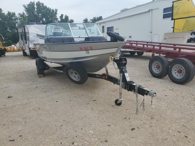  Salvage Alumacraft Boat