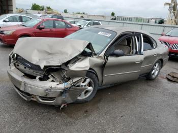 Salvage Ford Taurus