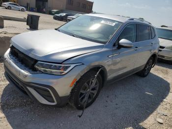  Salvage Volkswagen Tiguan