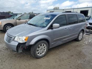  Salvage Chrysler Minivan