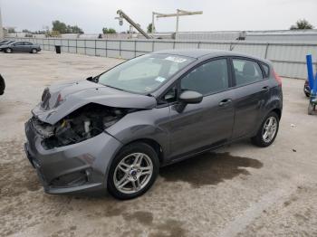  Salvage Ford Fiesta