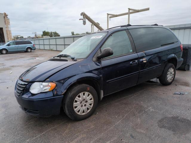  Salvage Chrysler Minivan