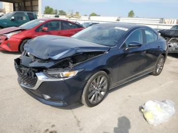  Salvage Mazda 3