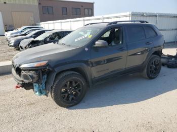  Salvage Jeep Cherokee