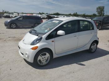  Salvage Mitsubishi I Miev Es