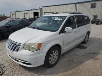  Salvage Chrysler Minivan