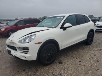  Salvage Porsche Cayenne