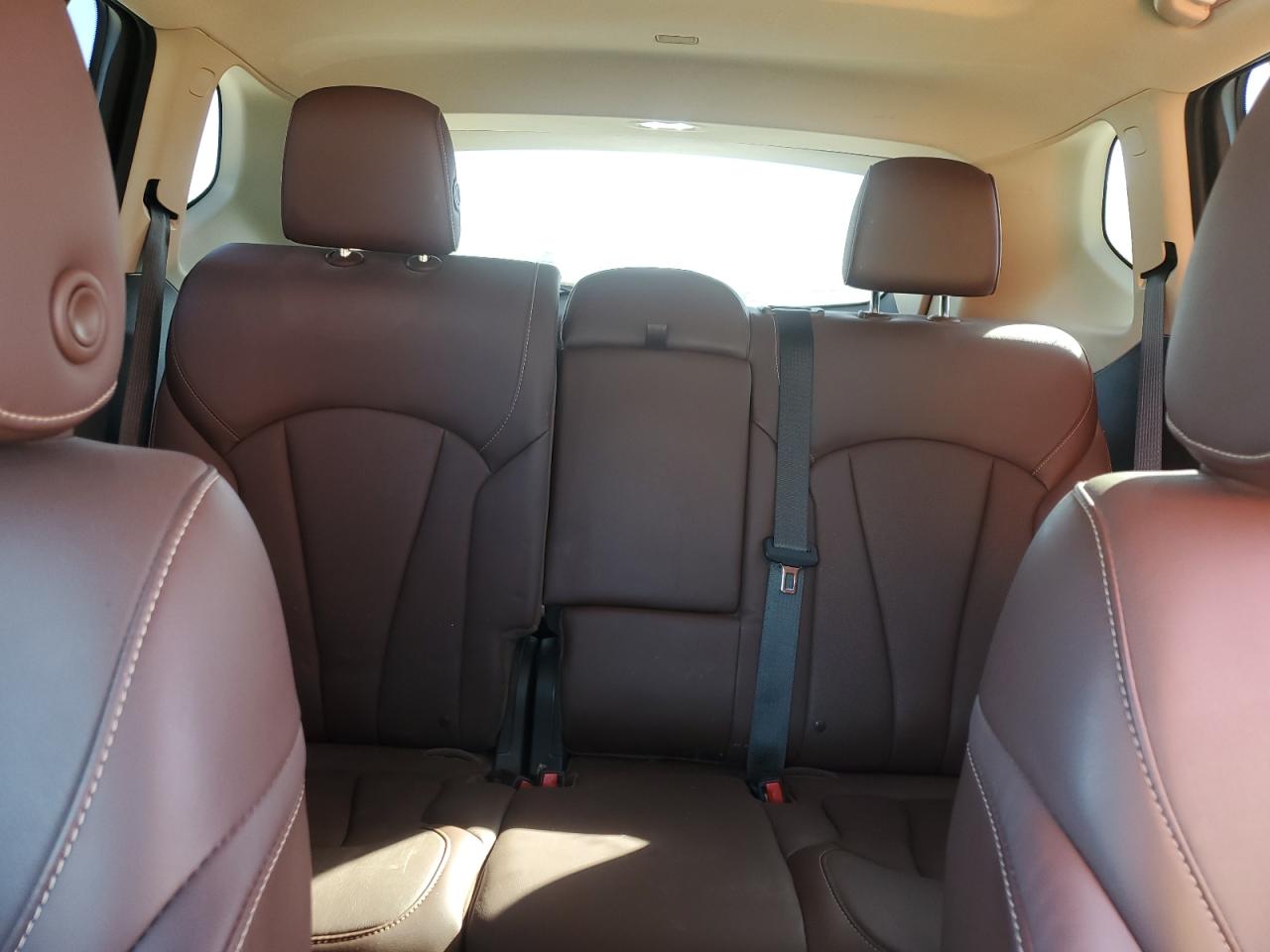 Buick Envision Essence Image 7