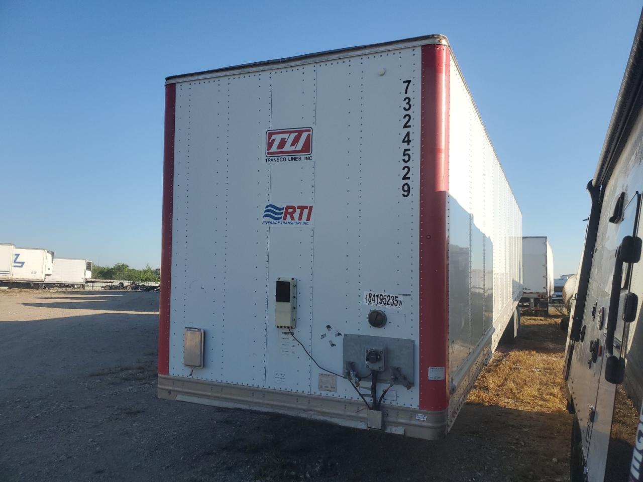 Hyundai Translead Image 6