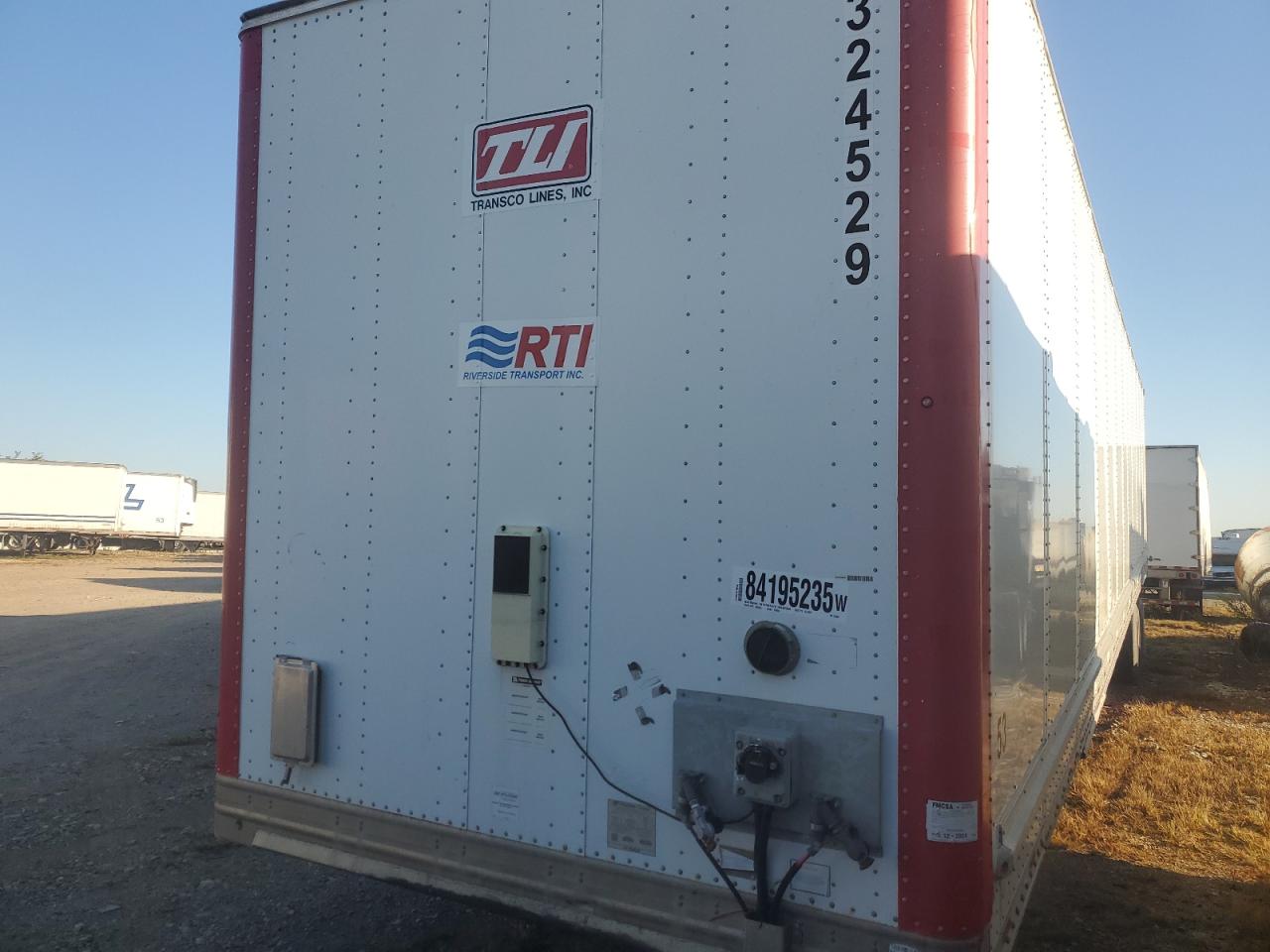 Hyundai Translead Image 2