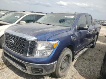  Salvage Nissan Titan