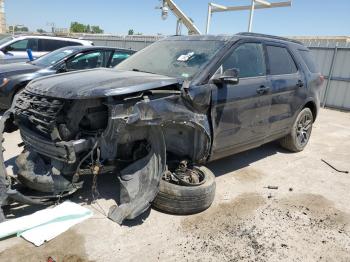  Salvage Ford Explorer