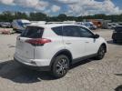 Toyota RAV4 Le Image 3