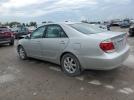 Toyota Camry Le Image 12
