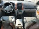 Toyota Sienna Xle Image 8