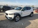 Volvo XC40 T5 Momentum Image 1