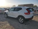 Volvo XC40 T5 Momentum Image 2