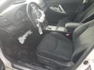 Toyota Camry Base Image 2