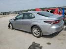 Toyota Camry Le Image 7